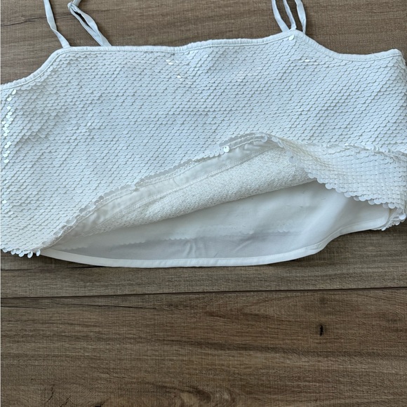 NWOT Abercrombie White Sequin Crop Top - Picture 3 of 4